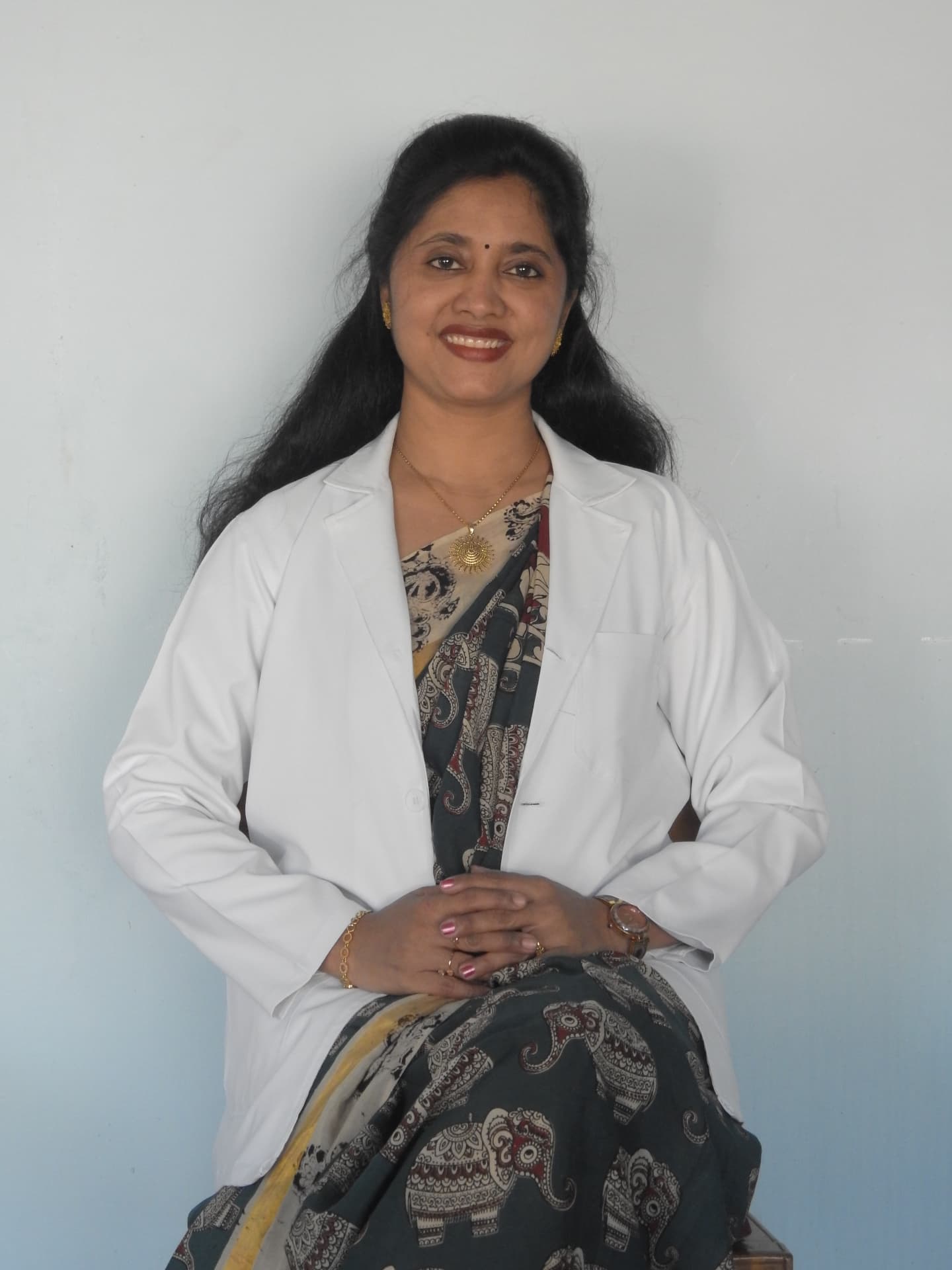 Dr. Neetha, Naturopathy Doctor and PCOS Expert
